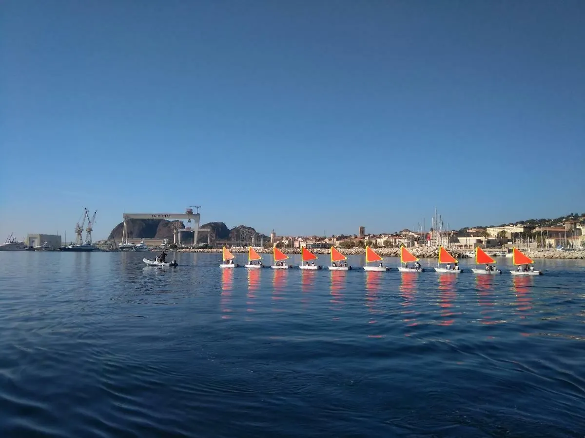 La Ciotat Angel Bay Apartment 0*, La Ciotat